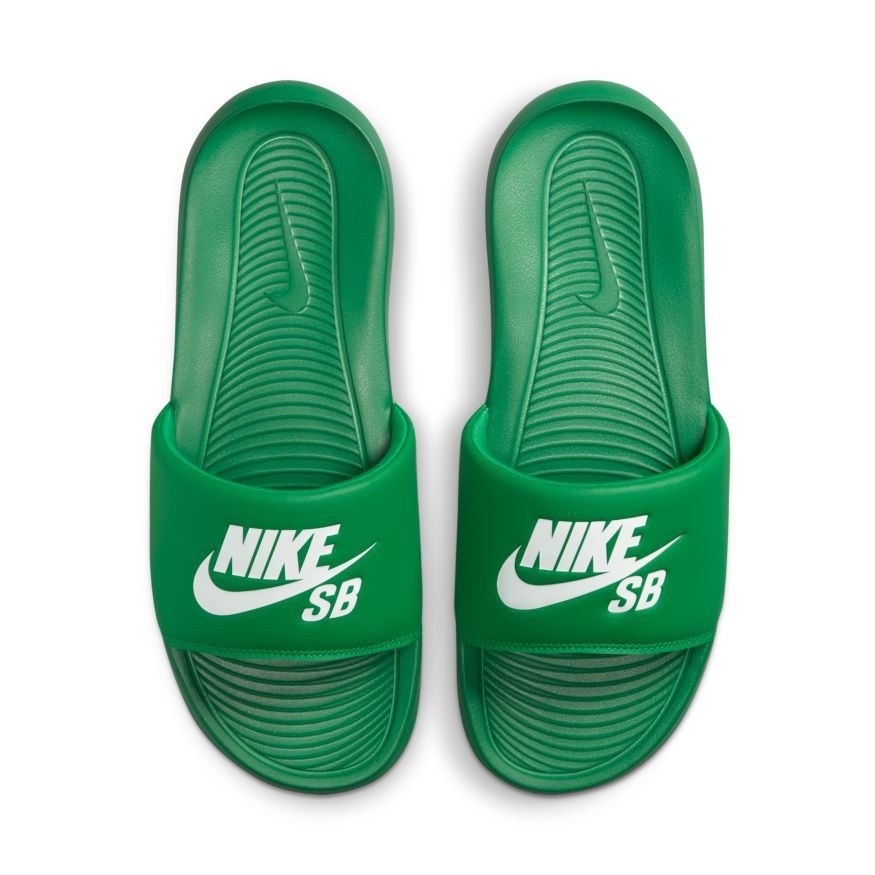 Claquette new arrivals nike sb